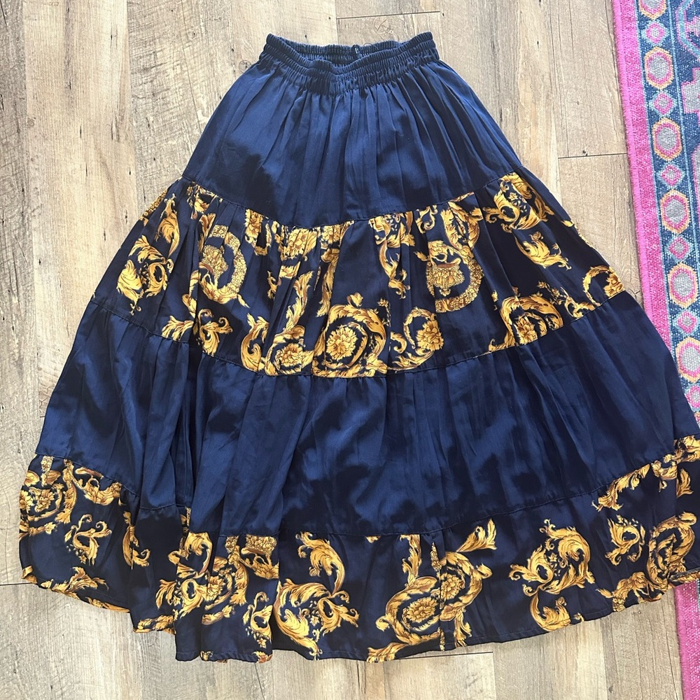 Midi Baroque tiered skirt